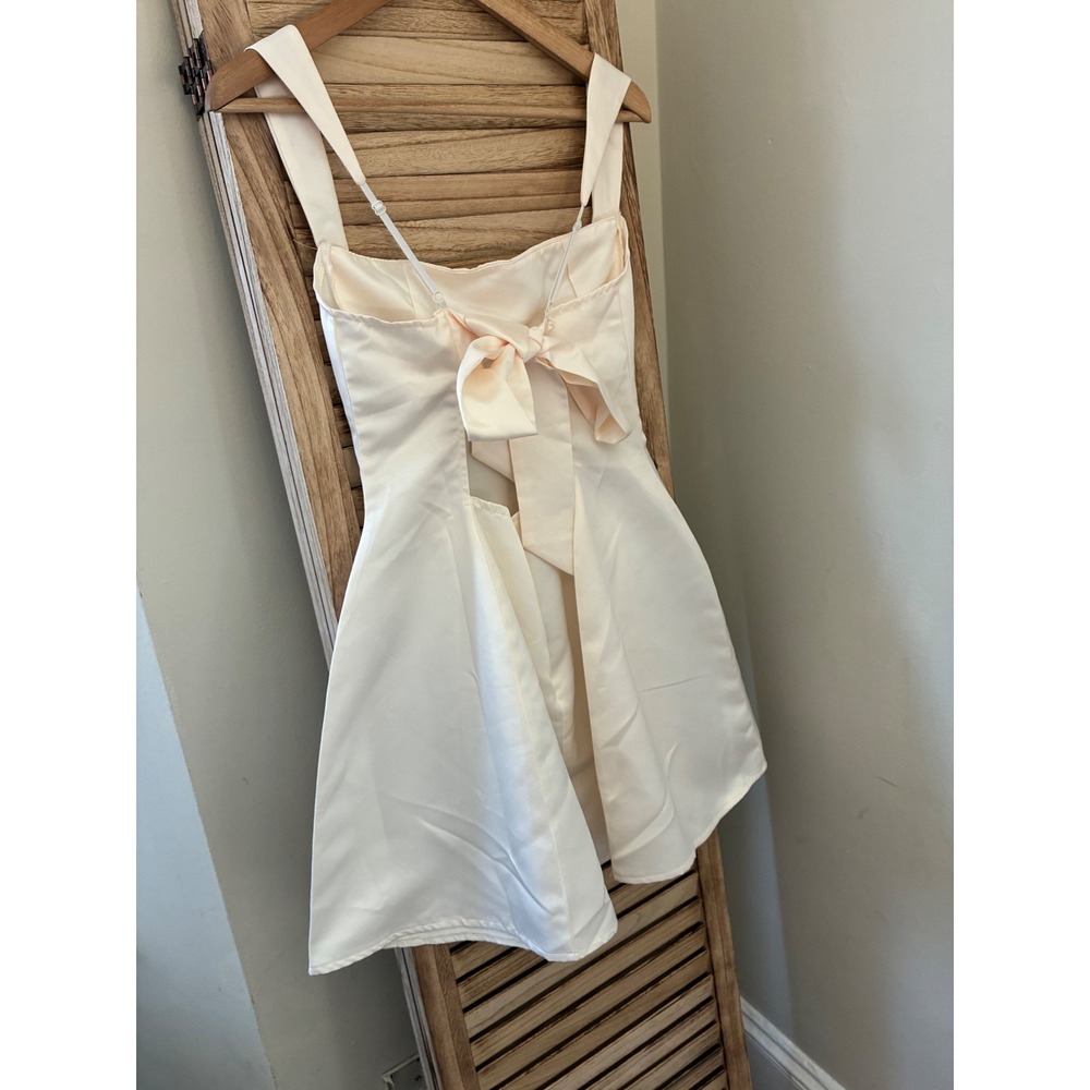 Cream White Satin Bow Back Cocktail Bridal Mini Dress Large Minimalist - Picture 5 of 9